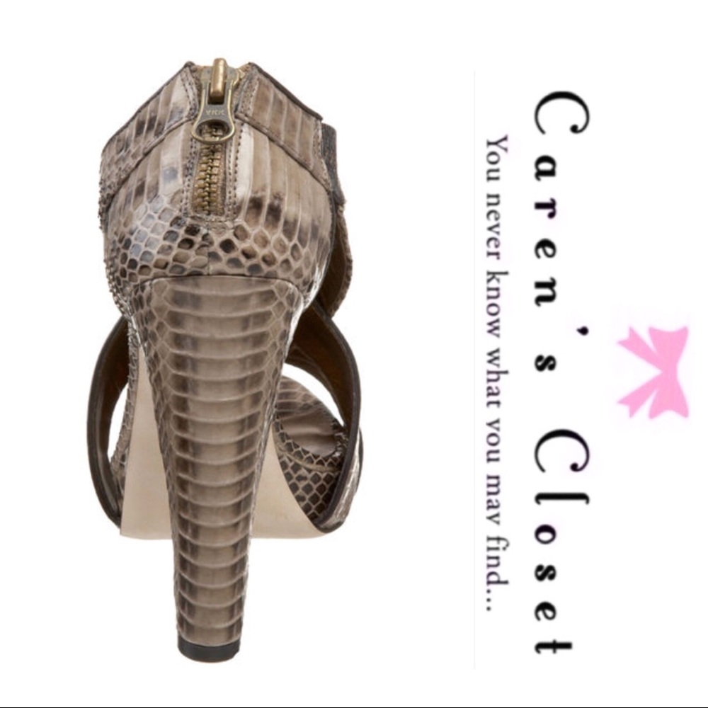 Pelle Moda Pepper Snake Platform Sandal - Picture 5 of 7